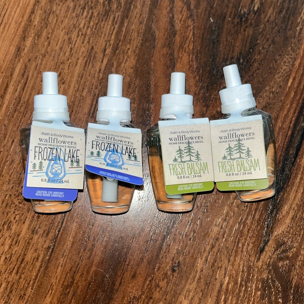 B&BW 2 set of plug in refills
